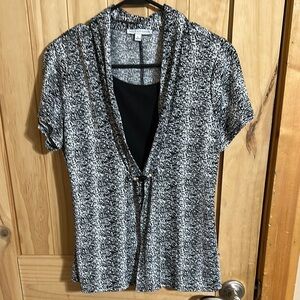 NOTATIONS Women's Black and White Top with liner tank top
